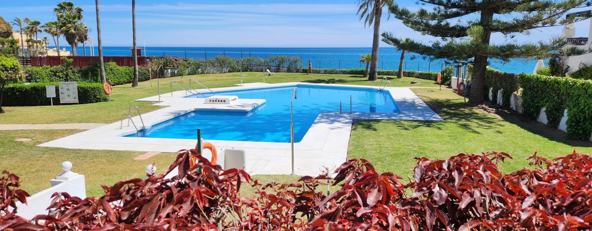 Elena Flat A Little Paradise Right On The Beach Sitio de Calahonda Exterior photo